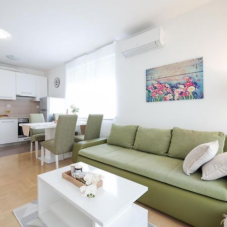 Cozy Niko Apartment - Private Parking And Balcony Задар Экстерьер фото
