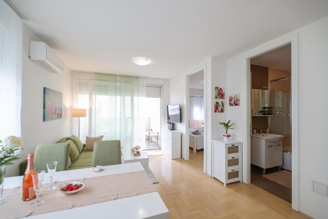Cozy Niko Apartment - Private Parking And Balcony Задар Экстерьер фото